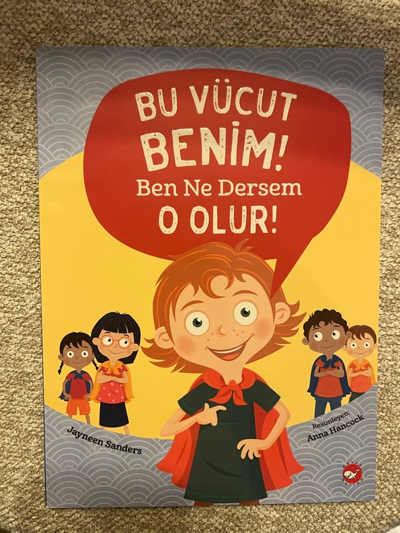 Foto 1 van Bu Vücut Benim! Ben Ne Dersem O Olur!