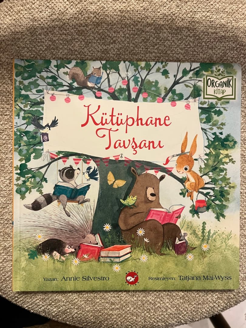 Foto 1 van Kütüphane Tavşanı