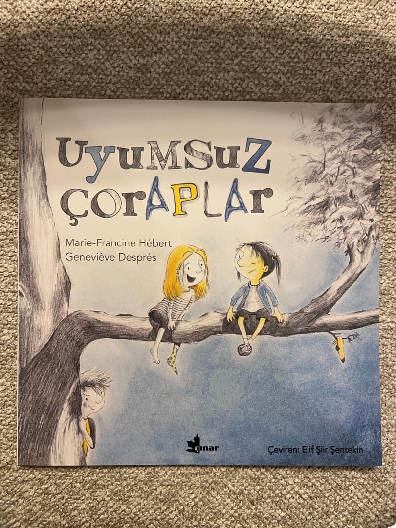Foto 1 van Uyumsuz Çoraplar