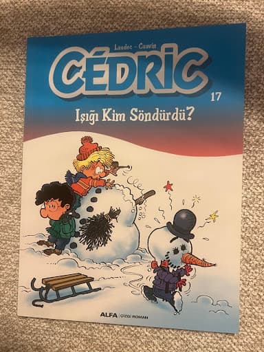 Foto 1 van Cédric: Işığı Kim Söndürdü? (17)