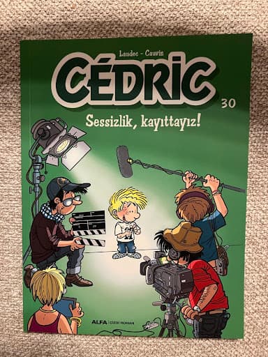 Foto 1 van Cédric 30 - Sessizlik, kayıttayız!