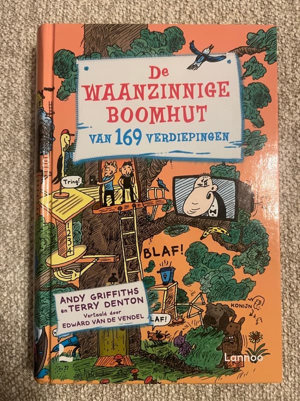 Foto 1 van De waanzinnige boomhut van 169 verdiepingen