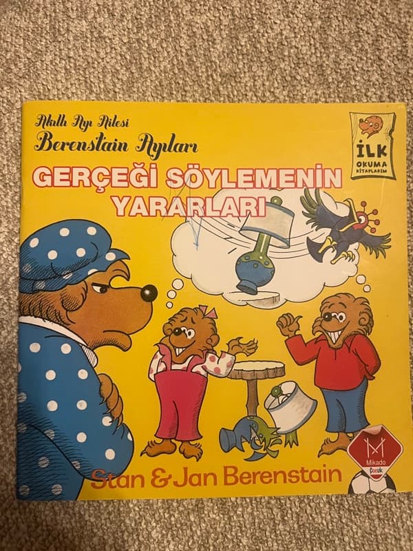 Foto 1 van Akıllı Ayı Ailesi Berenstain Ayıları - Gerçeği Söylemenin Yararları