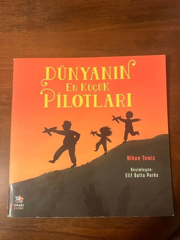 Foto 1 van Dünyanın En Küçük Pilotları