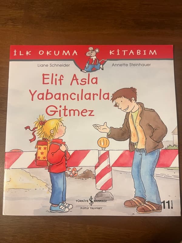 Foto 1 van Elif Asla Yabancılarla Gitmez