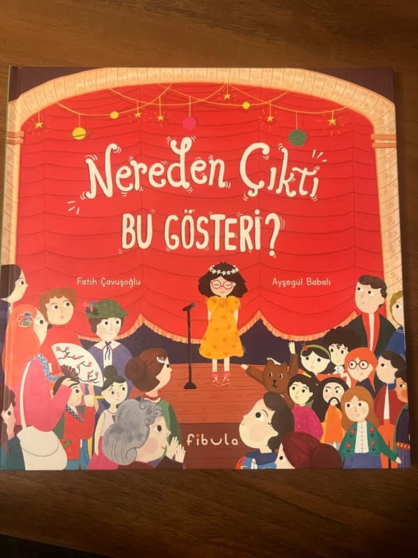 Foto 1 van Nereden Çıktı Bu Gösteri?