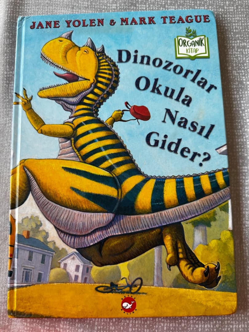 Foto 1 van Dinozorlar Okula Nasıl Gider?