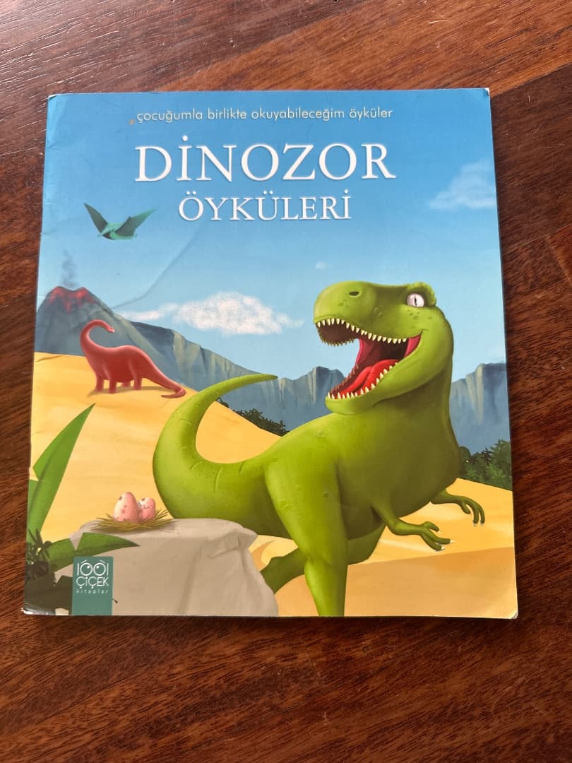 Foto 1 van DİNOZOR ÖYKÜLERİ