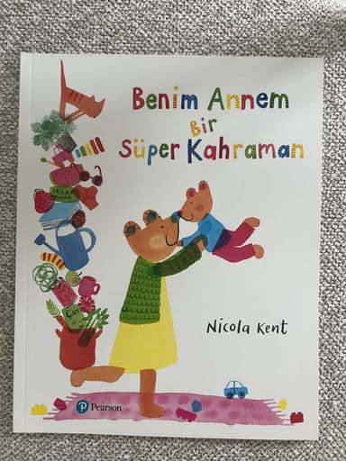 Foto 1 van Benim Annem Bir Süper Kahraman