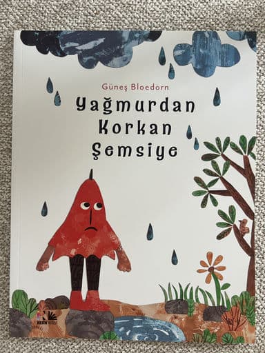 Foto 1 van Yağmurdan Korkan Şemsiye