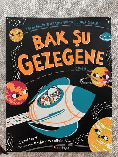 Foto 1 van Bak Şu Gezegene