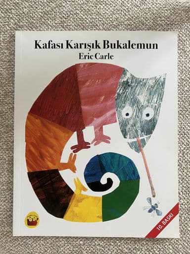 Foto 1 van Kafası Karışık Bukalemun